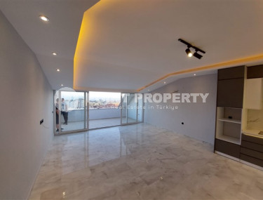 Spacious duplex apartment 310 m2 in Cikcilli area, Alanya-id-3106-photo-5