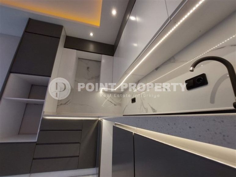 Spacious duplex apartment 310 m2 in Cikcilli area, Alanya-id-3106-photo-13