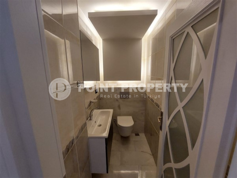 Spacious duplex apartment 310 m2 in Cikcilli area, Alanya-id-3106-photo-15