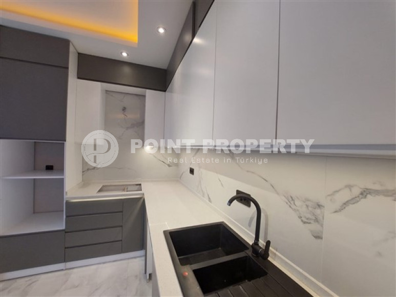 Spacious duplex apartment 310 m2 in Cikcilli area, Alanya-id-3106-photo-18