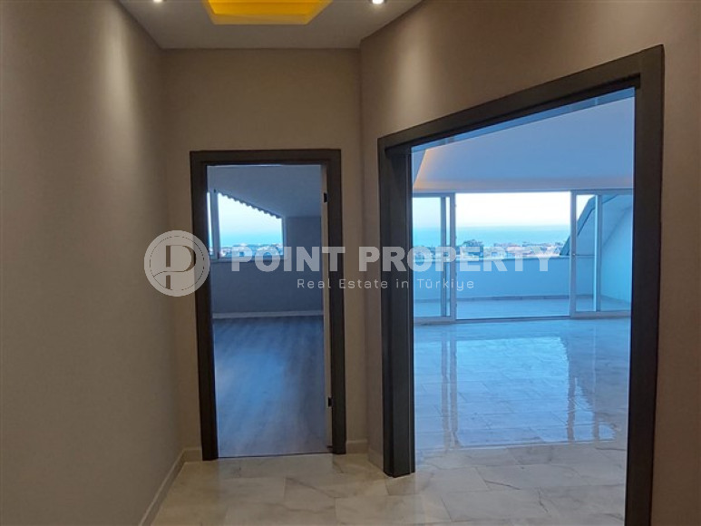 Spacious duplex apartment 310 m2 in Cikcilli area, Alanya-id-3106-photo-19