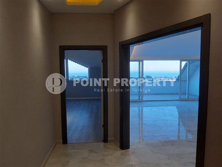 Spacious duplex apartment 310 m2 in Cikcilli area, Alanya-id-3106-photo-22