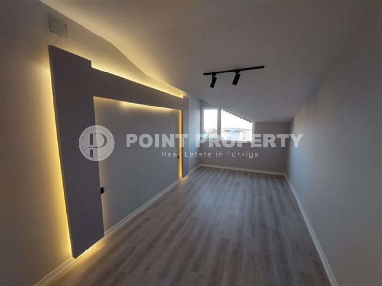 Spacious duplex apartment 310 m2 in Cikcilli area, Alanya-id-3106-photo-27