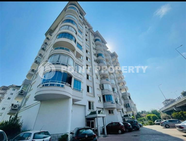 Spacious duplex apartment 310 m2 in Cikcilli area, Alanya-id-3106-photo-34