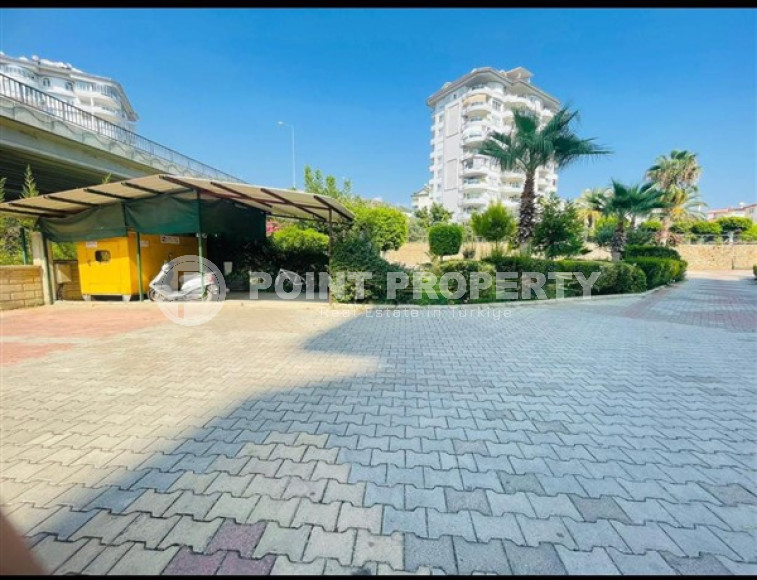 Spacious duplex apartment 310 m2 in Cikcilli area, Alanya-id-3106-photo-36