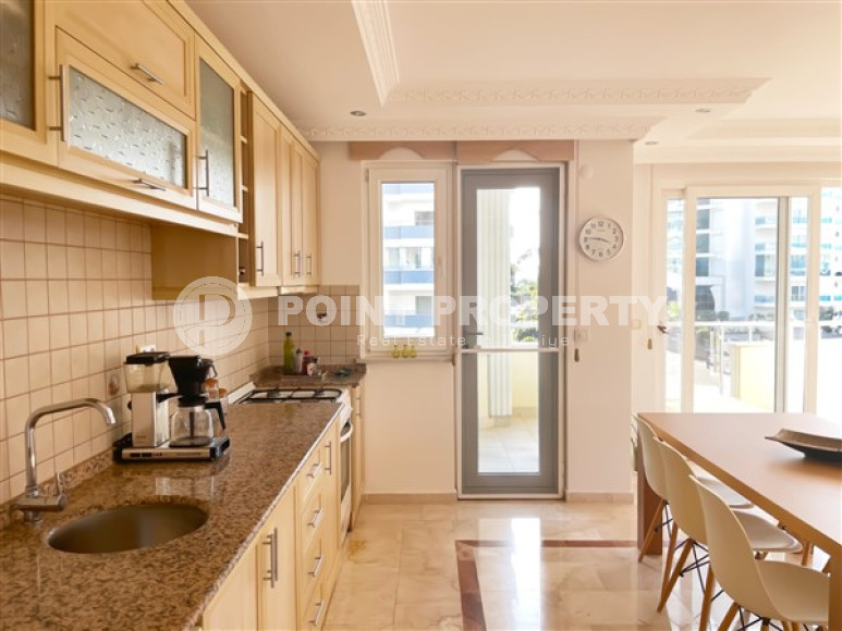 Прелестные апартаменты 2+1 в 200 метрах от моря, район Махмутлар, Аланья-id-3108-фото-12