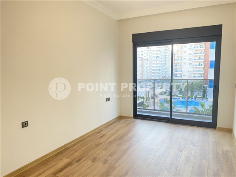 Ready-to-move apartment 61 m2, 650 meters from the sea in a complex with infrastructure, Mahmutlar, Alanya-id-3109-photo-14