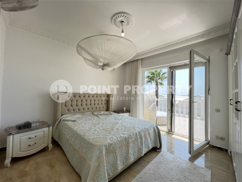 Luxurious two-level villa 3+1 on a plot of 618 m², Konakli, Alanya-id-3110-photo-12