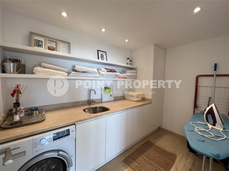 Сказочная трёхэтажная вилла 390 м² с обстановкой в европейском стиле и венецианскими окнами, Бекташ, Аланья-id-3120-фото-10