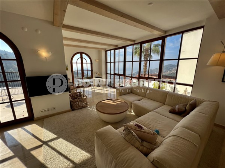 Сказочная трёхэтажная вилла 390 м² с обстановкой в европейском стиле и венецианскими окнами, Бекташ, Аланья-id-3120-фото-28