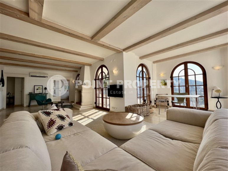 Сказочная трёхэтажная вилла 390 м² с обстановкой в европейском стиле и венецианскими окнами, Бекташ, Аланья-id-3120-фото-29