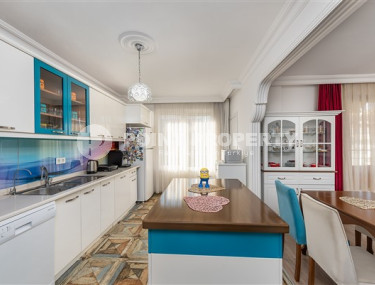 Светлая фешенебельная квартира 1+1 в 300 метрах от пляжа Клеопатры, Аланья, центр-id-3122-фото-5