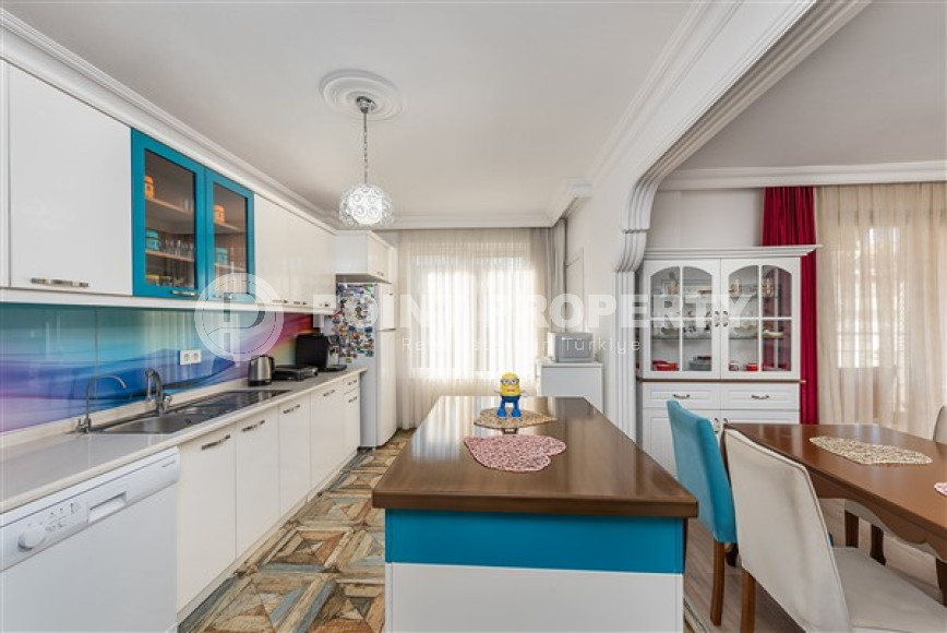 Светлая фешенебельная квартира 1+1 в 300 метрах от пляжа Клеопатры, Аланья, центр-id-3122-фото-5