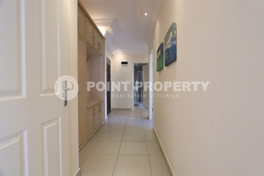 Beautiful large apartment in Mahmutlar 120 sq.m.-id-1276-photo-2