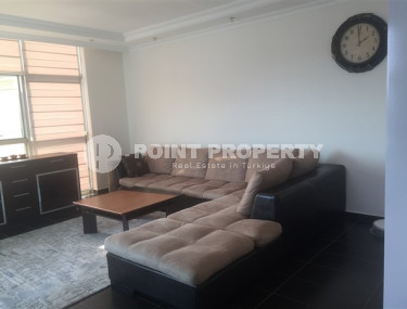 Ухоженная трёхкомнатная квартира в жилом комплексе с богатой инфраструктурой, Оба, Аланья-id-3126-фото-2