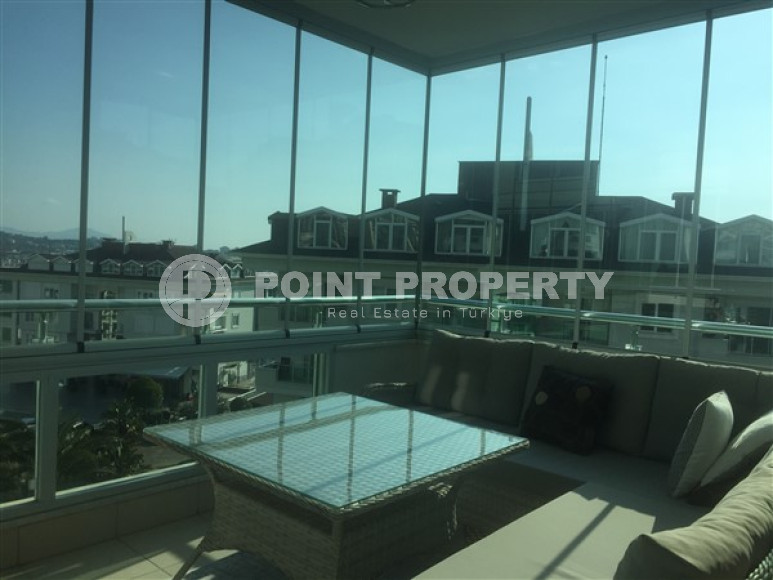 Ухоженная трёхкомнатная квартира в жилом комплексе с богатой инфраструктурой, Оба, Аланья-id-3126-фото-3