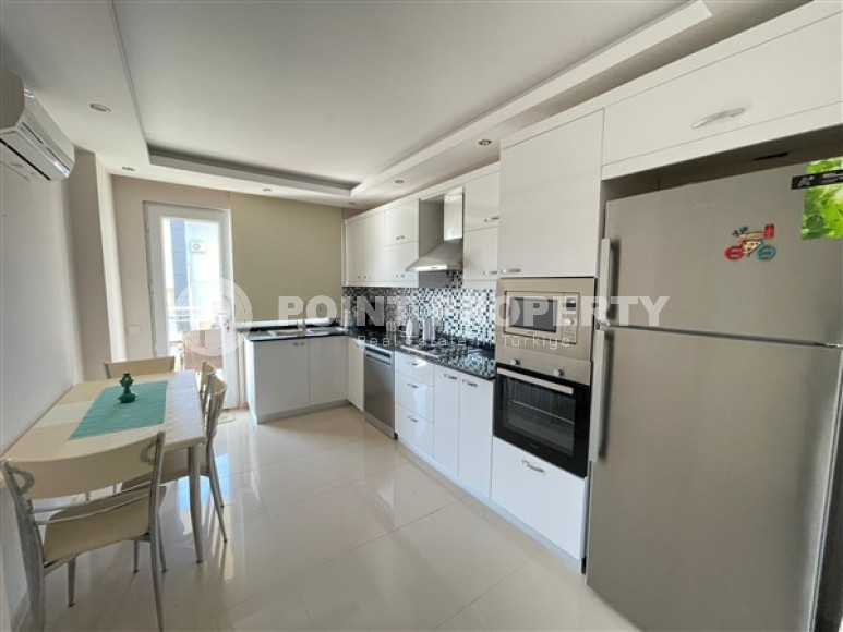 Огромный шестикомнатный дуплекс 5+1 с выходом на собственную террасу, Тосмур, Аланья-id-3130-фото-5