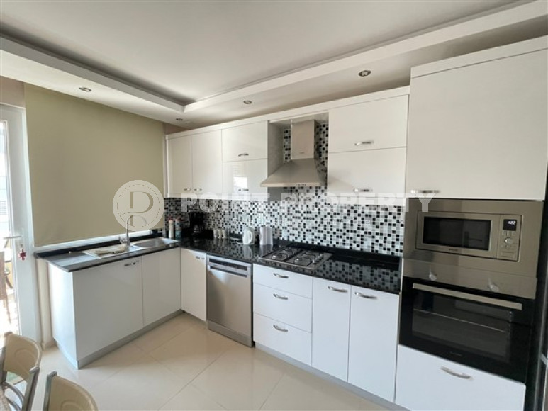 Огромный шестикомнатный дуплекс 5+1 с выходом на собственную террасу, Тосмур, Аланья-id-3130-фото-9