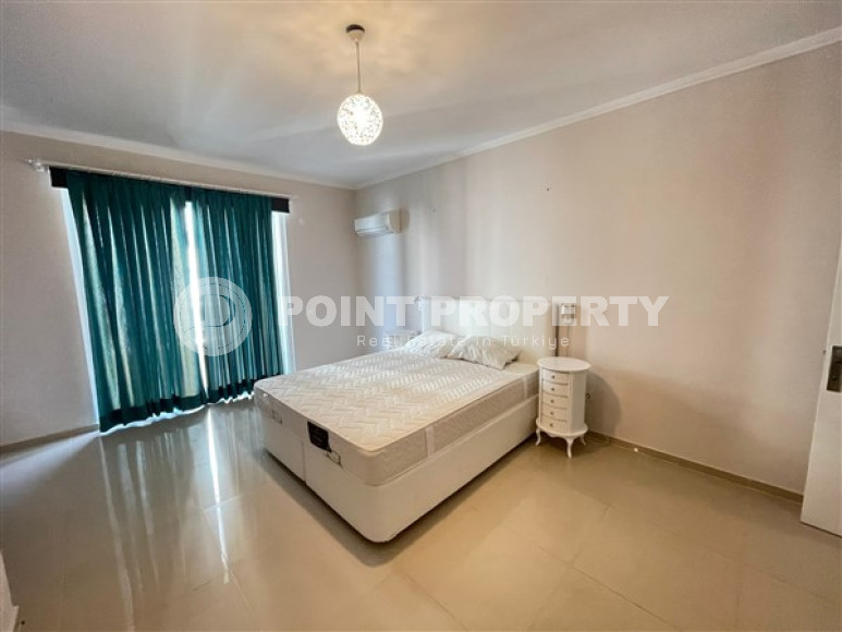 Огромный шестикомнатный дуплекс 5+1 с выходом на собственную террасу, Тосмур, Аланья-id-3130-фото-14