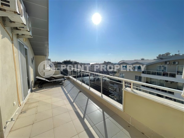 Огромный шестикомнатный дуплекс 5+1 с выходом на собственную террасу, Тосмур, Аланья-id-3130-фото-24