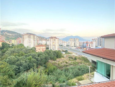 Огромный пентхаус 4+1, центр Аланьи, расположенный на пятом этаже и крыше-id-3131-фото-3