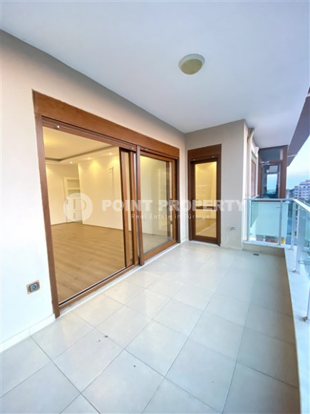 Огромный пентхаус 4+1, центр Аланьи, расположенный на пятом этаже и крыше-id-3131-фото-22