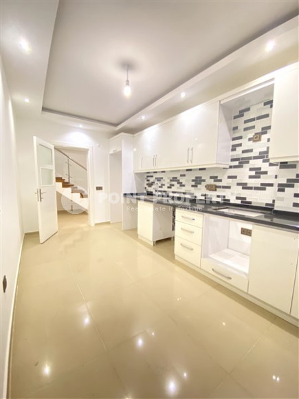 Огромный пентхаус 4+1, центр Аланьи, расположенный на пятом этаже и крыше-id-3131-фото-29