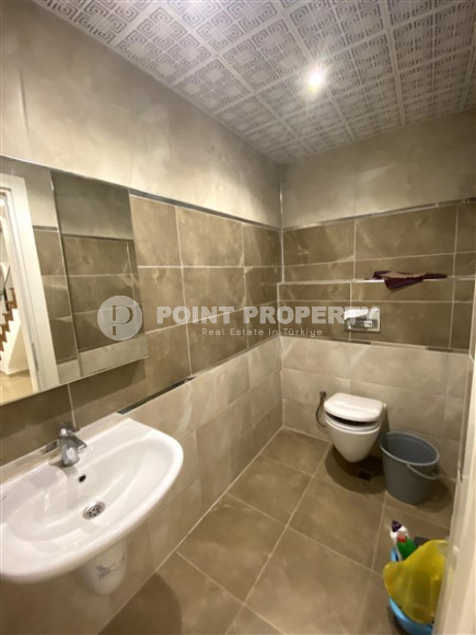 Огромный пентхаус 4+1, центр Аланьи, расположенный на пятом этаже и крыше-id-3131-фото-31