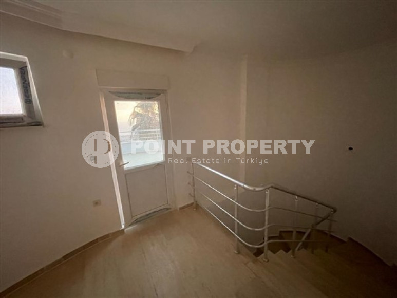 Дуплексная вилла в турецком стиле с площадью 225 м2, центр Аланьи, Тепе-id-3132-фото-8