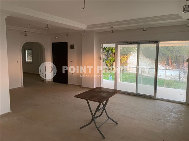 Дуплексная вилла в турецком стиле с площадью 225 м2, центр Аланьи, Тепе-id-3132-фото-10