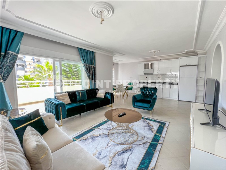 Ideal 2+1 apartment in the popular Mahmutlar area, with an area of 135m2.-id-1277-photo-8