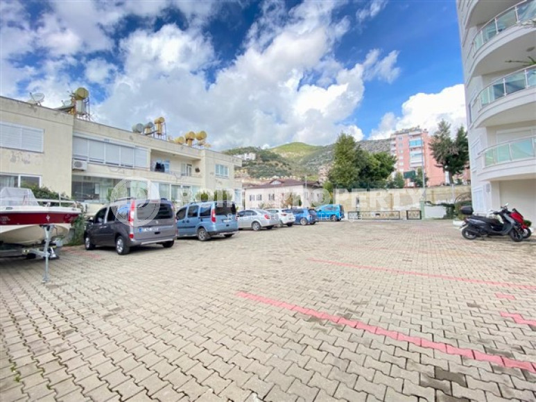 Вместительная двухуровневая квартира 220 м2, центр Аланьи, в 500 метрах от Средиземного моря-id-3136-фото-3