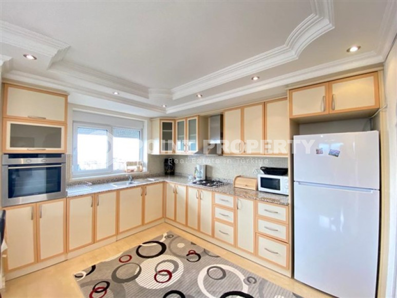 Вместительная двухуровневая квартира 220 м2, центр Аланьи, в 500 метрах от Средиземного моря-id-3136-фото-13