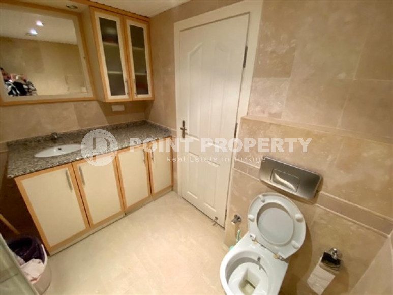 Вместительная двухуровневая квартира 220 м2, центр Аланьи, в 500 метрах от Средиземного моря-id-3136-фото-15