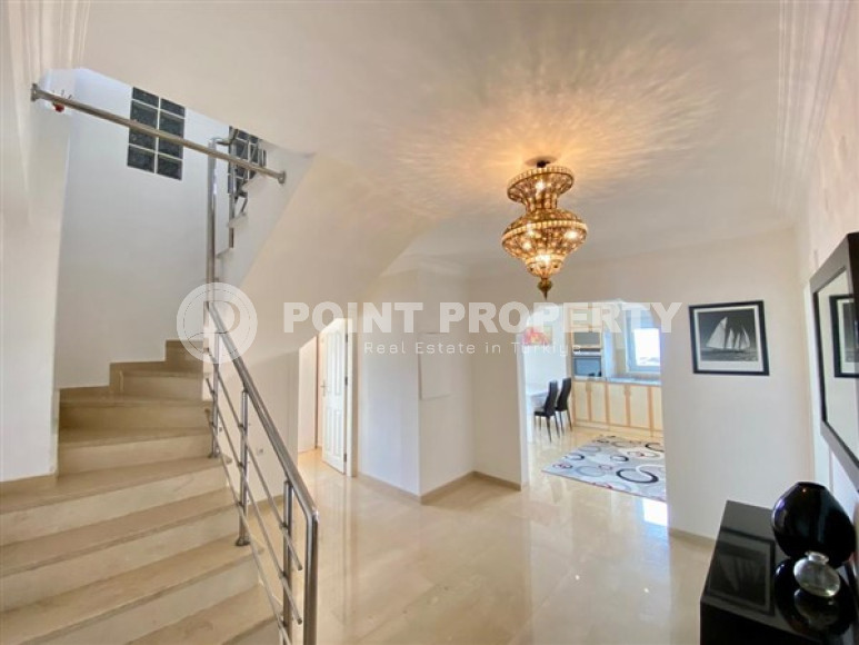 Вместительная двухуровневая квартира 220 м2, центр Аланьи, в 500 метрах от Средиземного моря-id-3136-фото-23