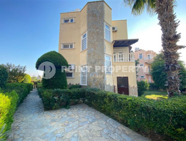 Трёхэтажная вилла с четырьмя спальнями, террасой и видом на море, Кестель, Аланья-id-3141-фото-5