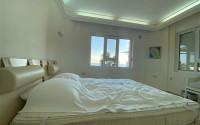 Three-storey villa with four bedrooms, a terrace and sea views, Kestel, Alanya-id-3141-photo-24