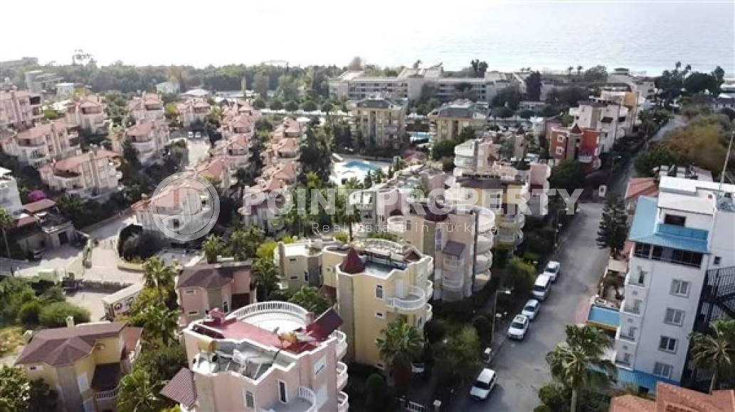 Three-storey villa with four bedrooms, a terrace and sea views, Kestel, Alanya-id-3141-photo-30