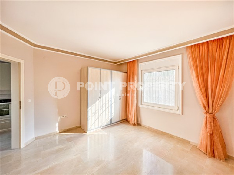 Элегантная вилла 3+1 с большим балконом и собственным участком 400 м², Каргыджак, Аланья-id-3142-фото-12