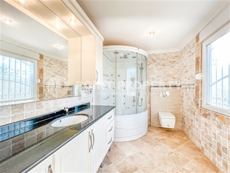 Элегантная вилла 3+1 с большим балконом и собственным участком 400 м², Каргыджак, Аланья-id-3142-фото-13