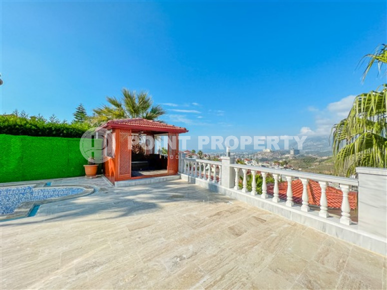 Элегантная вилла 3+1 с большим балконом и собственным участком 400 м², Каргыджак, Аланья-id-3142-фото-19