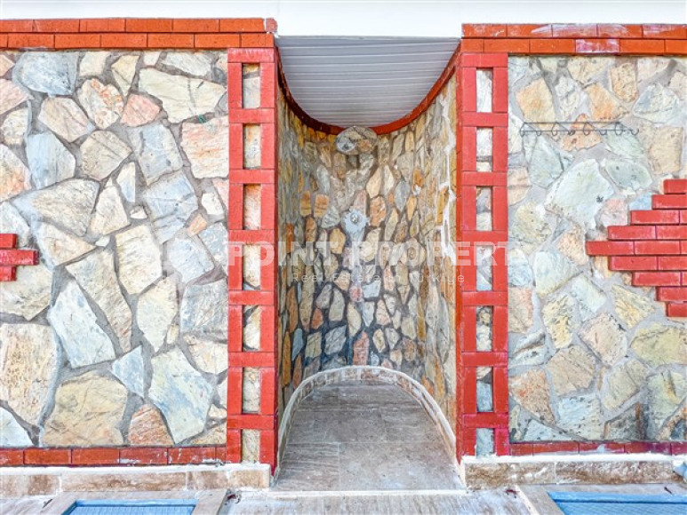 Элегантная вилла 3+1 с большим балконом и собственным участком 400 м², Каргыджак, Аланья-id-3142-фото-22