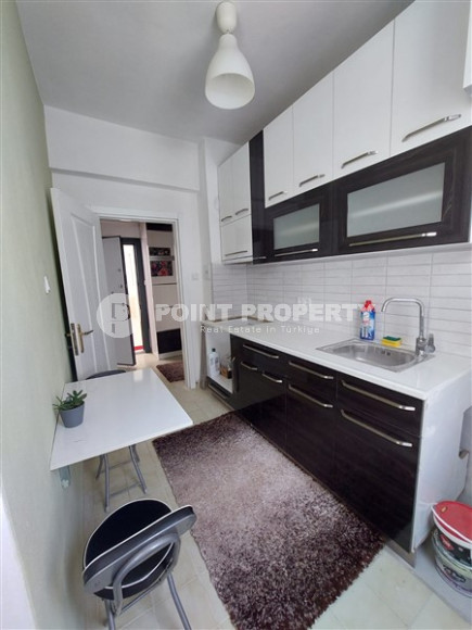 Furnished two-room apartment in Mahmutlar area, 60m2. 400 meters to the sea.-id-1278-photo-3