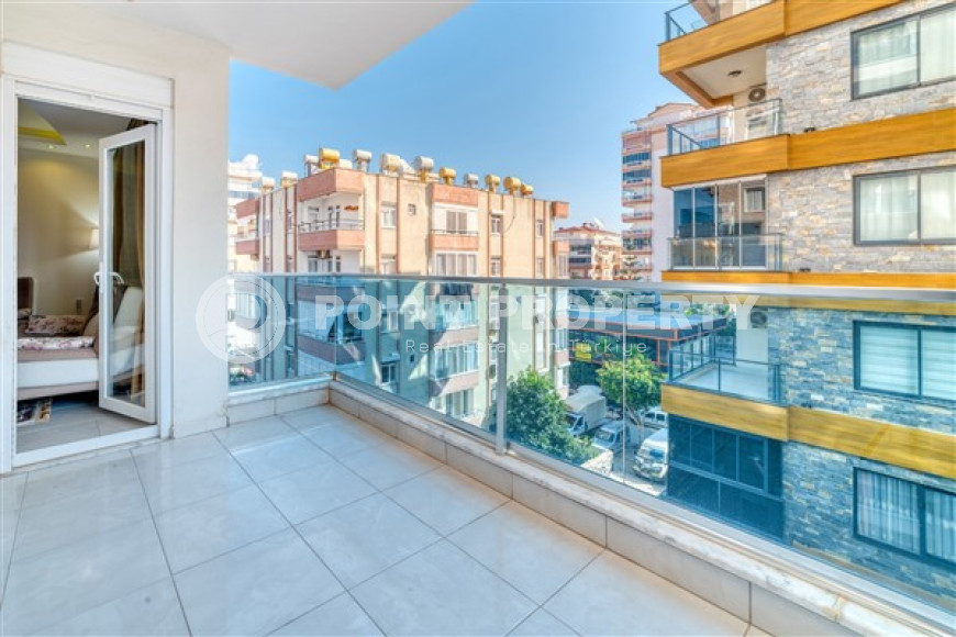 Lovely 2+1 apartment in white and gold tones, on the second line from the sea, Mahmutlar, Alanya-id-3145-photo-17