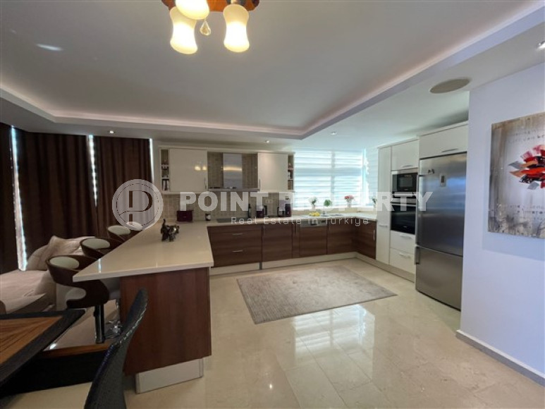 Большие апартаменты 250 м2 в районе Джикджилли, Аланья, в 900 метрах от Средиземного моря-id-3150-фото-25