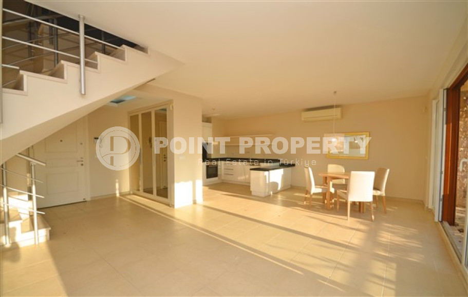 Большой пентхаус 3+1 у моря с прекрасным видом и собственным джакузи на террасе, Конаклы, Аланья-id-3156-фото-5