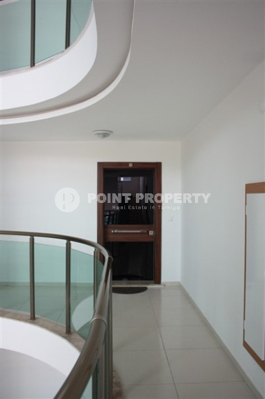 Spacious four-room apartment 120 m2 250 meters from the sea, Mahmutlar, Alanya-id-3160-photo-6