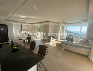 Роскошная дуплексная вилла с площадью 250 м2, центр Аланьи, Тепе, на удалении от моря-id-3162-фото-3