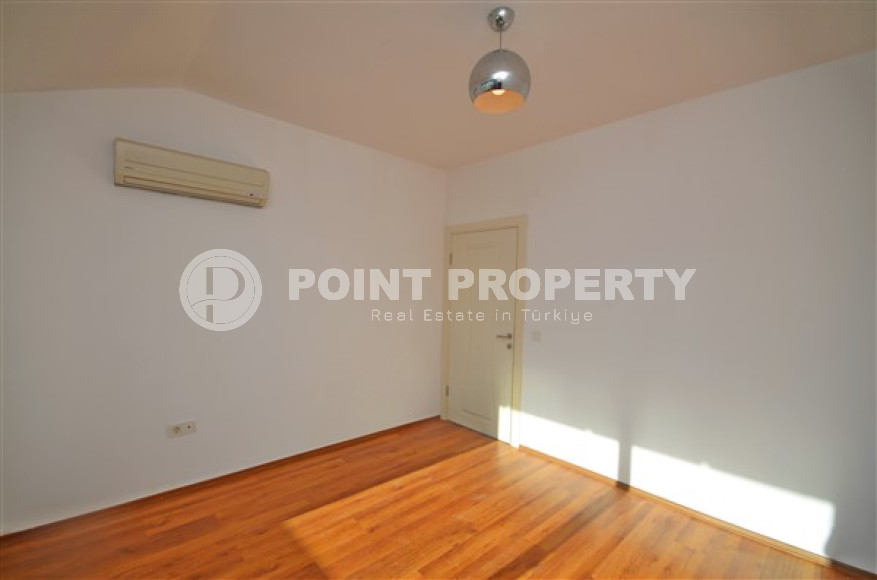 Симпатичный дуплекс 2+1 с видом на реку, в 250 метрах от моря, Кестель, Аланья-id-3163-фото-14