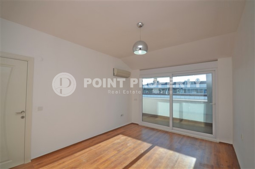 Симпатичный дуплекс 2+1 с видом на реку, в 250 метрах от моря, Кестель, Аланья-id-3163-фото-17